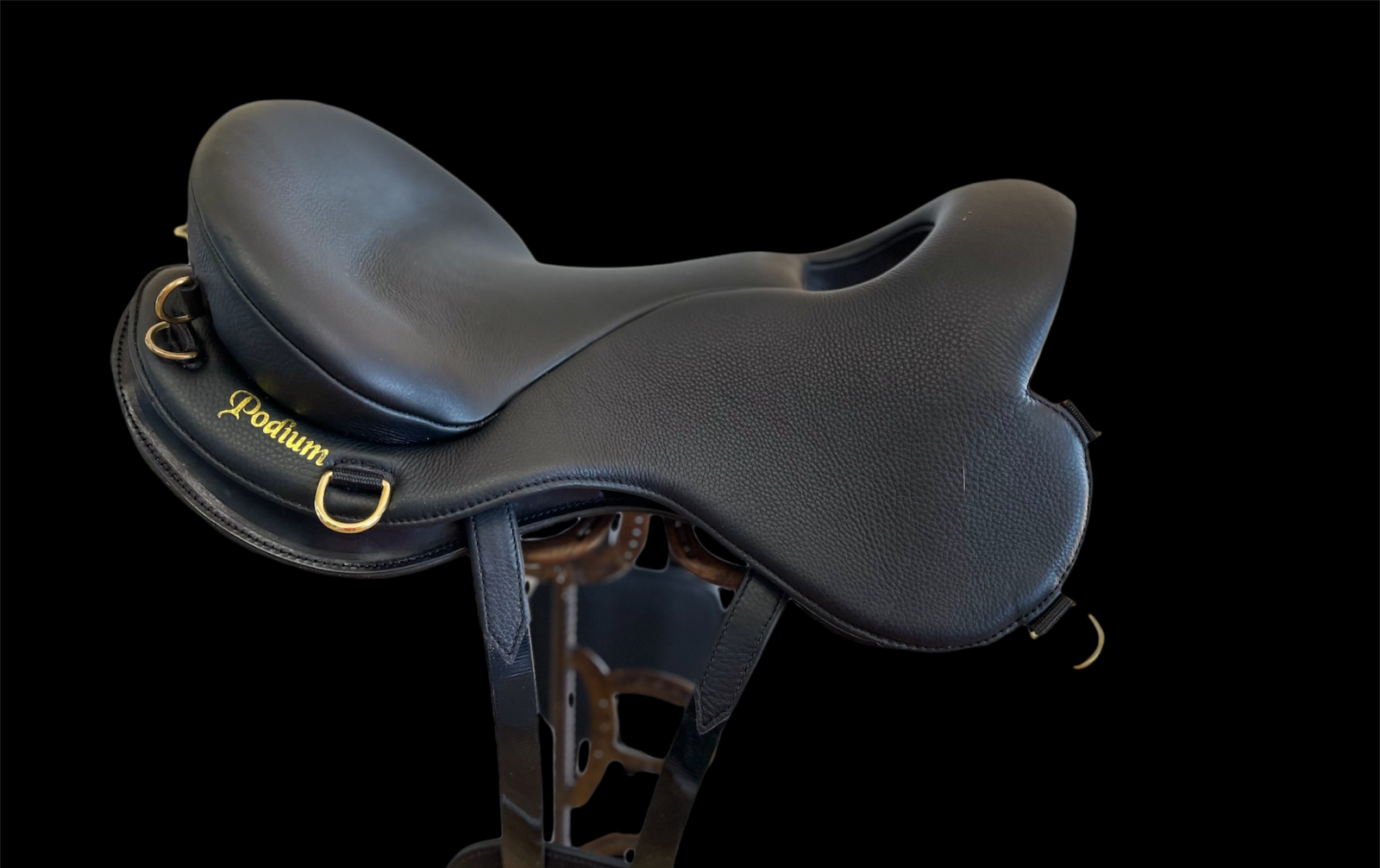 PODIUM SADDLE NEW ONE